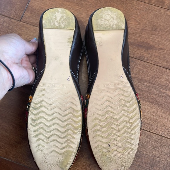 Khusa - Picture 3 of 3